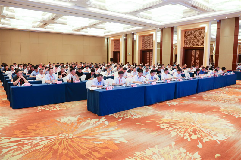 QGM была приглашена принять участие в конференции по стандартизации оборудования для строительных материалов 2025 года.